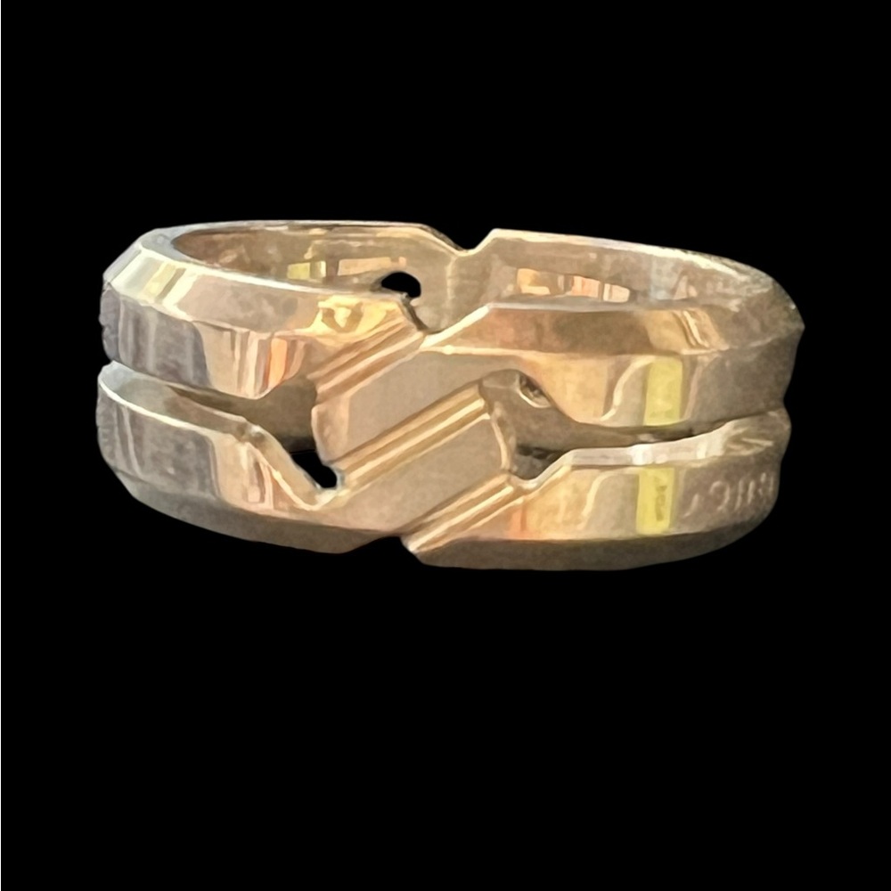 Gucci Gold Interlocking Infinity Knot Ring - image 1